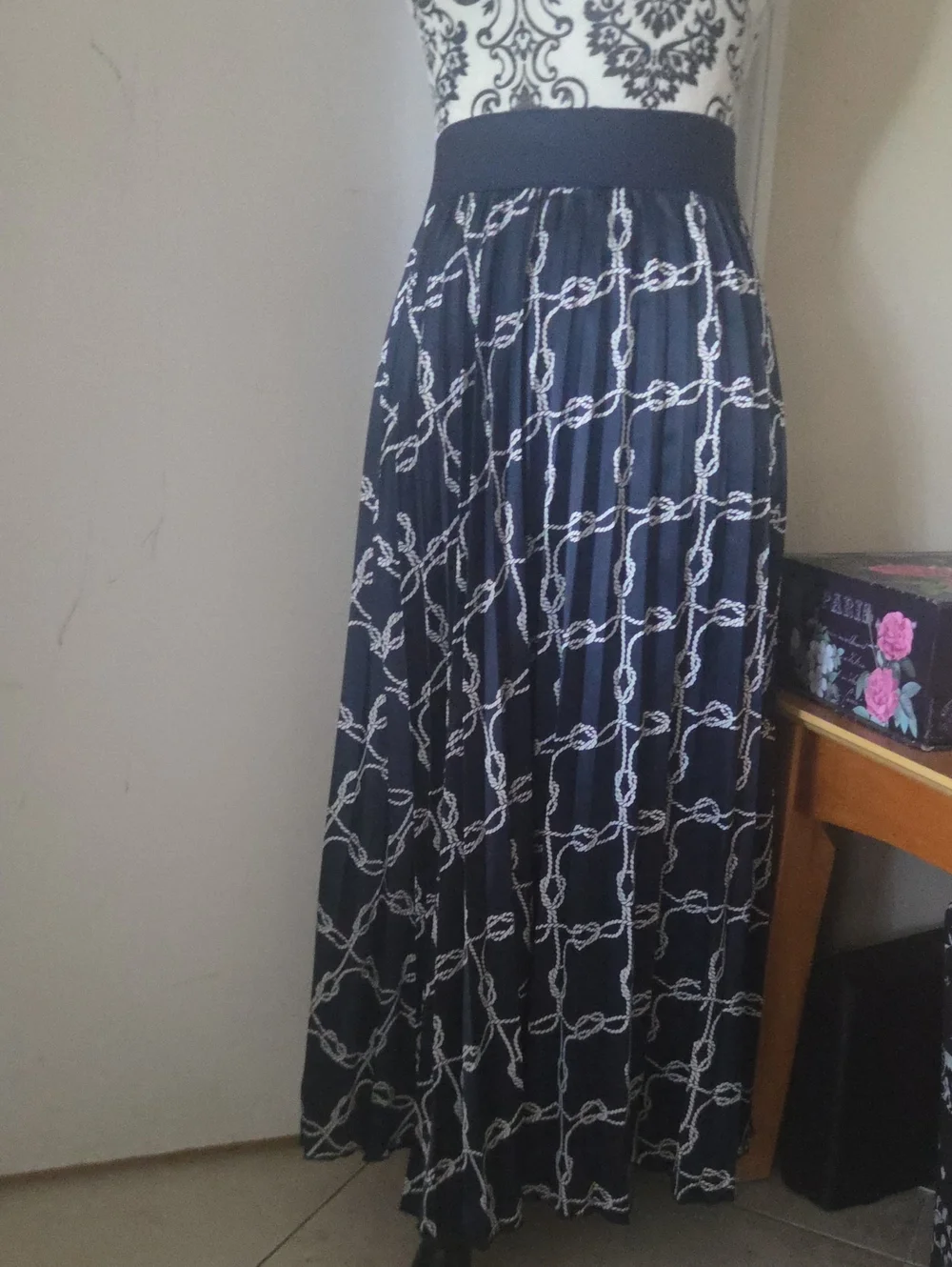 Women’s Navy Blue Maxi Skirt with White Rope Print